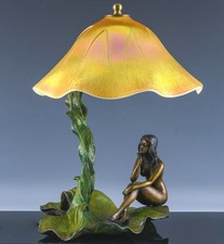 STUNNING ART NOUVEAU BRONZE GOLD AURENE IRIDESCENT ART GLASS SHADE TABLE LAMP