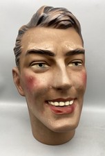 ancienne Tête à chapeau