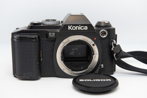Reflex argentique 35mm - , konica