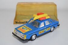 A24 1:30 ?? HONG KONG VOLVO