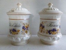 2 POTS À ÉPICES EN FAIENCE /