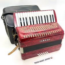 Yamaha Accordéon YA-18 30