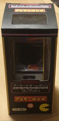 Namco arcade game machine - game,