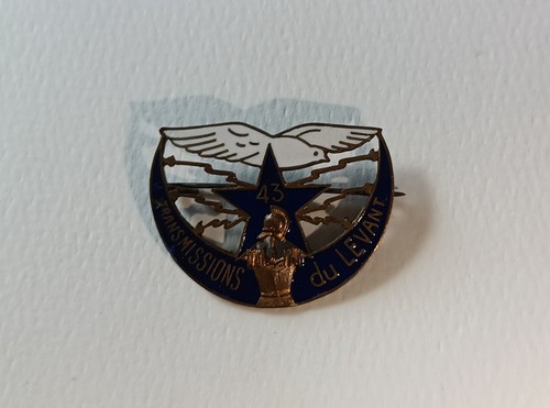 Insigne militaire levant - militaire,