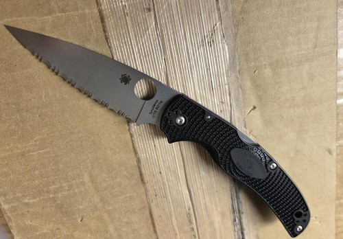 Damage open box spyderco - damage/open,