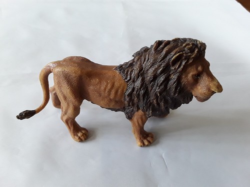 Lion figurine papo 2005 - figurine,