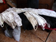 lot de  fond de robe   taille