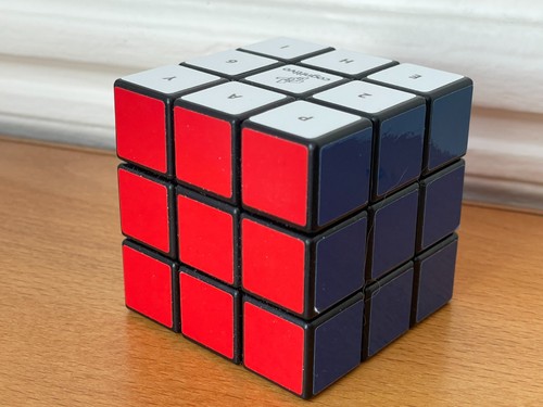 Jeu rubik cube - cube, état