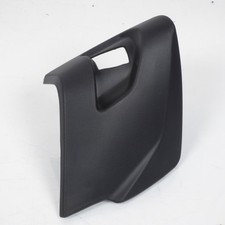 Couvercle vide poche droit