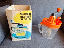 BATTEUR A MAIN - MVB- MAYONNAISE - SAUCES - JUS DE FRUIT - ANCIEN - VINTAGE