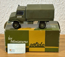 SOLIDO militaire camion MERCEDES UNIMOG 4x4 en version cargo bâché de la KFOR