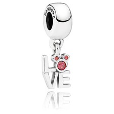 Pandora Charm Disney, LOVE