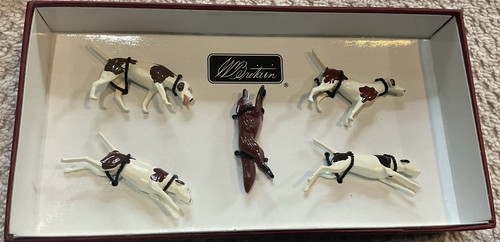 Britains fox hunt - hunting, set