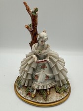 Antique hand painted Capo di Monte (Napoli) lace Porcelain w/Tree 7" Exceptional