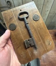 Clef du Paradis Vintage Ancien