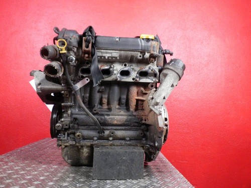 Moteur sans pièces - , (essence)