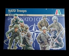 1 grappe de figurines au 1/72