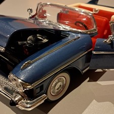 1/18 CADILAC ELDORADO 1958 -