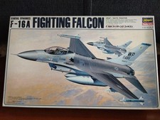 Hasegawa 1/32 Deluxe Series F-16A Fighting Falcon