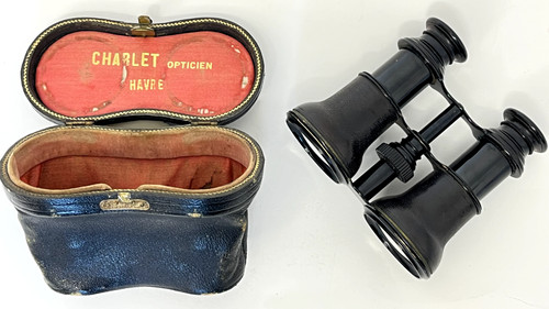 Ancienne petite paire - petite,