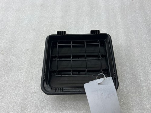 Grille ventilation droite - de,