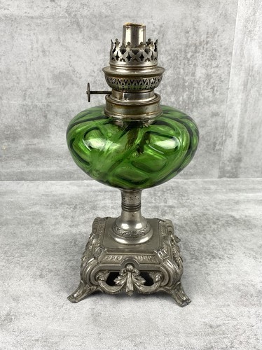 Lampe pétrole ancienne - pétrole,