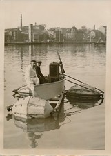 SURESNES 1932 - Presentation New Propeller Slider Boat - PRB 429