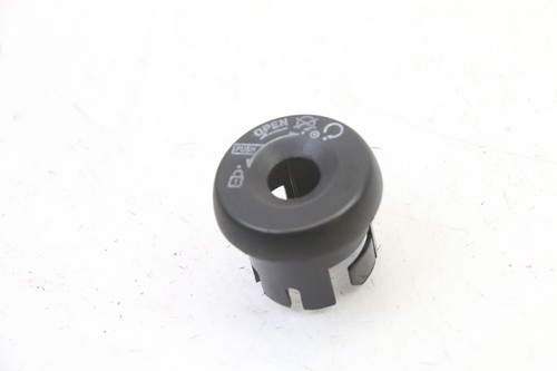 Cache neiman yamaha - -,