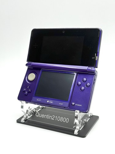 Nintendo 3ds violette