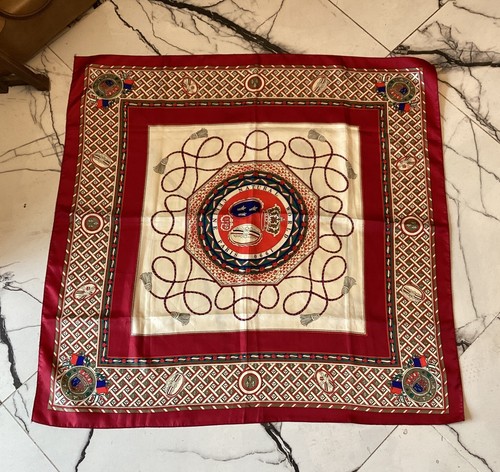 Magnifique foulard carré - magnifique,