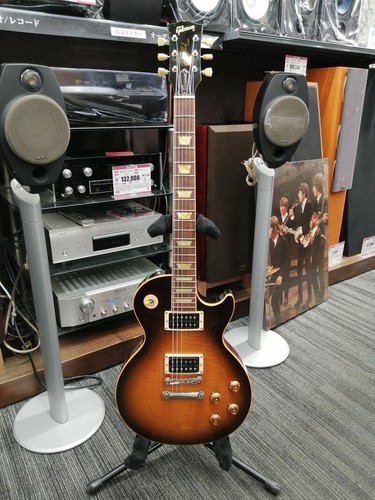 Guitare électrique - (gibson),