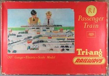 Tri-Ang R1 Oo Ho Br Passenger Train Set Loco Steam 231 46201 2 Cars M70