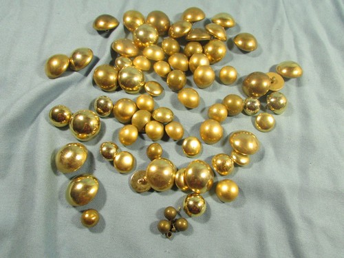 Boutons bombés dorés - bombés,