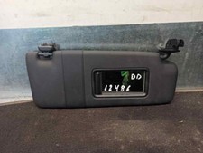 8J8857552 pare-soleil droit