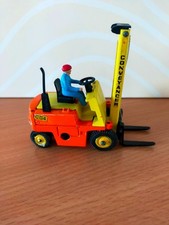 DINKY TOYS 404 chariot élévateur MADE IN ENGLAND Meccano