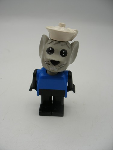 Vintage lego mini figure - lego,