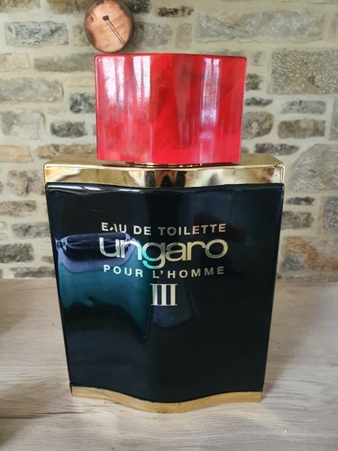 Factice géant ungaro iii eau - géant,