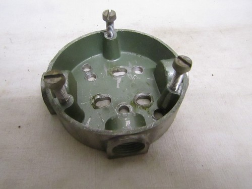 Ancien socle platine - socle,