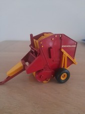 NEW HOLLAND round Baller