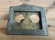 Photo frame, pub. Griffin Forges Modern Christmas Brothers Bordeaux Hacksaw
