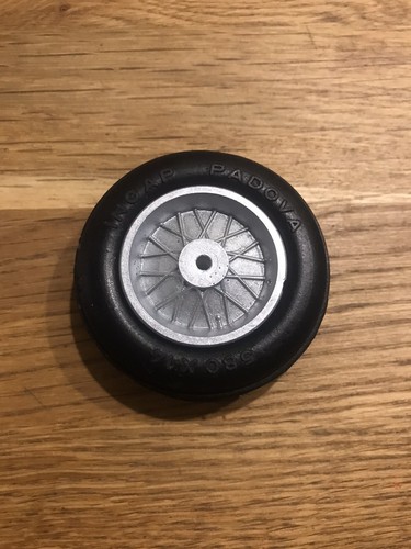 Roue avant pour ferrari - avant,