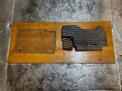 Cache grille radiateur - cache,