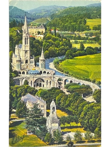 Lourdes basilique et - –,
