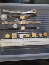 lot 11 montres mouvements non