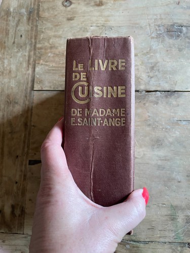 Vintage french traditional - french,
