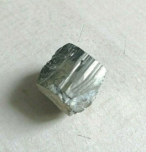 Pyrite 2 cm pierre - pyrite,