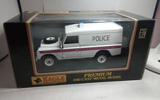 UH/EAGLE 1/18 LAND ROVER SERIE