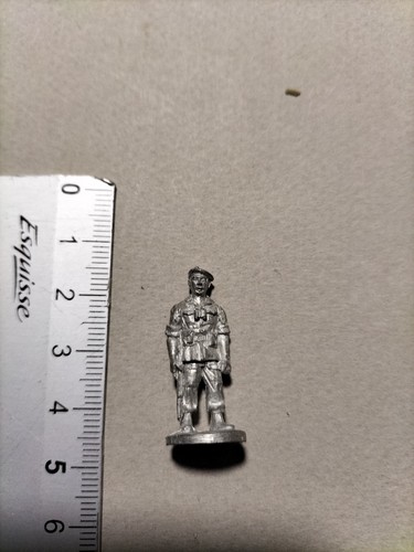 Para figurine metal magazine - figurine,