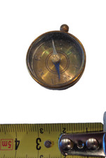 Petite boussole militaire en