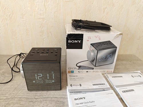 Radio réveil projecteur sony - réveil,